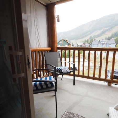 Rustic Cedar Retreat Condo Penticton Exterior photo