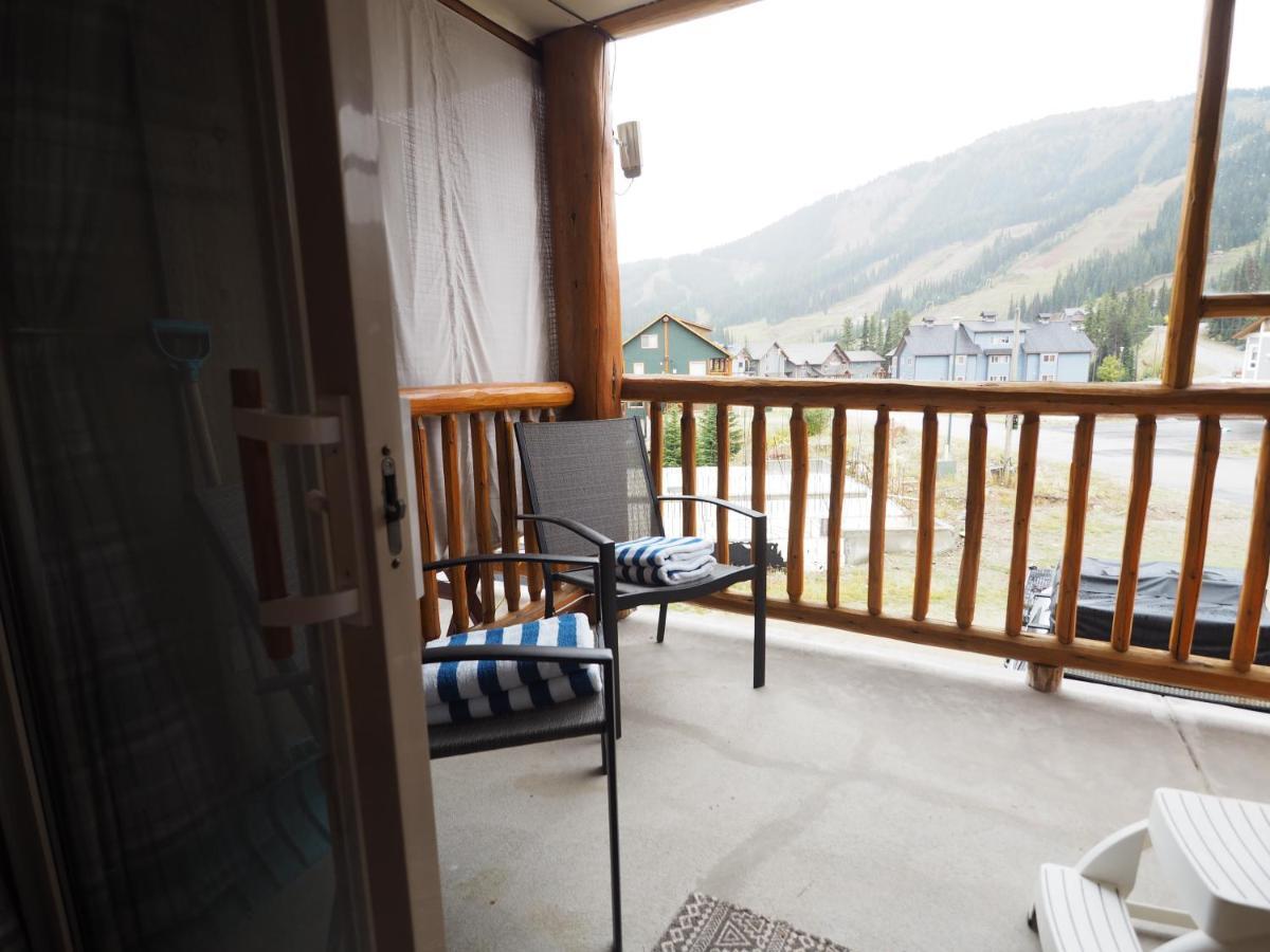 Rustic Cedar Retreat Condo Penticton Exterior photo